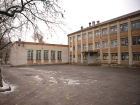 Новочеркасскую школу №11 пообещали открыть лишь к сентябрю 2018 года