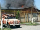 Мебельный цех с грузовым автомобилем сгорели под Новочеркасском
