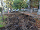 Проезд во двор и тротуар испортили коммунальщики в Новочеркасске
