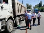 В Новочеркасске грузовой транспорт проверили на перегруз
