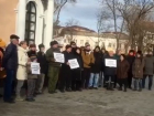 Жители Новочеркасска вышли на пикет против переименования площади Левски