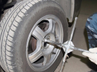 В Новочеркасске автовора «застукали» за скручиванием колес у «Приоры»