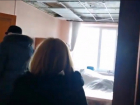 В Новочеркасске крыша дома детского творчества не выдержала снега