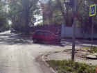 Появился первый пострадавший от ямы на пересечении улиц Бердичевского и Свободы в Новочеркасске