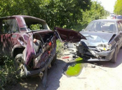 В Новочеркасске произошла авария трех машин