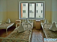 В детской больнице Новочеркасска предприниматель за свой счет отремонтировал 5 палат