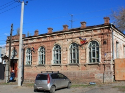 РПЦ и казачество вступили в конфликт из-за дома в Новочеркасске