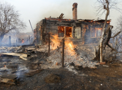 Новочеркасцев предупредили о приближении пожароопасного периода