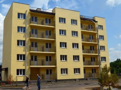 В администрации Новочеркасска пообещали выдать квартиры детям-сиротам к январю