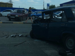 В микрорайоне Октябрьском Новочеркасска произошло массовое ДТП