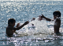 Спасатели предупреждают новочеркасцев об опасностях на воде