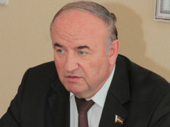 «Вы наплевали на мнение народа!», - казаки Новочеркасска обратились к Сергею Подуст 