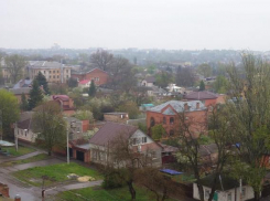 Новочеркасцам пообещали дождливую и прохладную неделю
