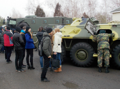В «День призывника и контрактника», в Новочеркасске пройдет выставка военной техники