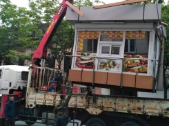 Администрация Новочеркасска борется с нестационарными торговыми объектами