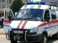 Возле новочеркасского автовокзала в маршрутке нашли странный сверток 