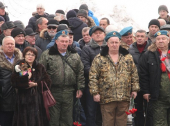 В Новочеркасске воины-интернационалисты почтили память павших товарищей 