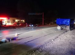 80-летняя старушка погибла под колесами грузовика с углем в Новочеркасске