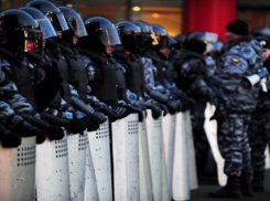 190 праздничных мероприятий будут охранять 2000 человек