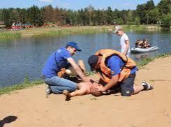 За выходные спасатели вытащили из воды 5 утопающих