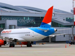 Недалеко от Новочеркасска, в аэропорту Платов умер пассажир экстренно приземлившегося самолета