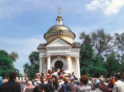 Половина новочеркасцев, проживающих на площади Левски, выступила против ее переименования