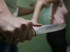 С жительницей Новочеркасска жестоко расправился собственный муж