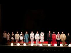 В Новочеркасске блестяще прошла премьера спектакля «Дети Солнца»