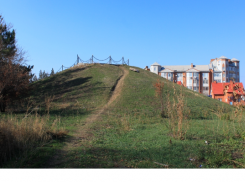 Новочеркасский курган хотят сровнять с землей