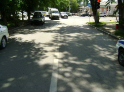 В Новочеркасске автомобиль сбил 8-летнюю девочку-пешехода
