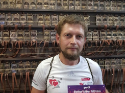 Священник из Новочеркасска стал участником ультрамарафона на Эльтоне