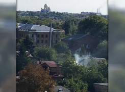 Сжигать нельзя, компостировать: новочеркасцы жгут листья, нарушая запрет