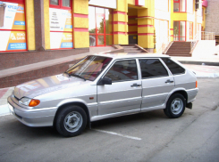 В Новочеркасске украли серебристую «четырнадцатую» с черным спойлером