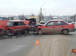 В тройном ДТП в Новочеркасске пострадали 2 человека