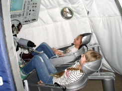 Новочеркасские школьники в День космонавтики поучаствовали в стыковке космических аппаратов