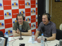 «Миллиарды миллиардов долларов и хороших дорог», - пожелали братья Пономаренко родному Новочеркасску