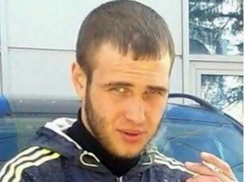 В Новочеркасске разыскивают 22-летнего Александра, пропавшего месяц назад