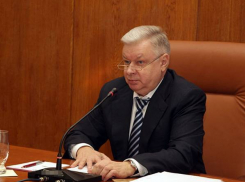 С 1 января 2015 года ФМС отменит миграционные послабления для украинцев