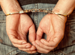 30-летний новочеркасец стащил мебельную фурнитуру на 40 тысяч рублей в Новочеркасске