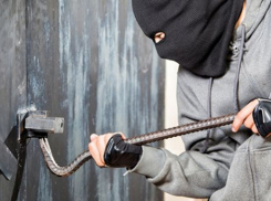 Житель Новочеркасска «обчистил» гараж знакомого