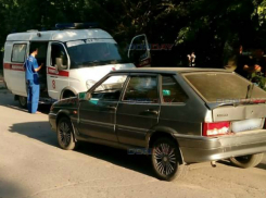 Девушка, на седьмом месяце беременности, попала в больницу после ДТП в Новочеркасске