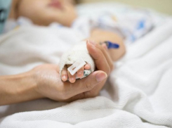 В Новочеркасске годовалый малыш оказался в реанимации из-за потолочного вентилятора 