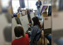 В новочеркасской детской художественной школе открылась «Галерея мастеров»