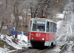 В Новочеркасске трамваи сходят с рельсов из-за подтопления путей
