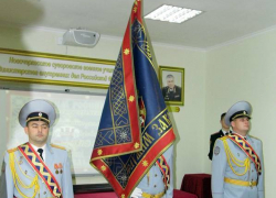 В новочеркасском суворовском училище МВД появилось новое знамя