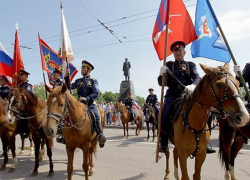 Новочеркасские казаки завершили конный переход Волгоград-Севостополь в День России