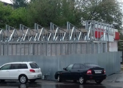 Независимая экспертиза опровергла доводы администрации Новочеркасска о законности цветочного павильона