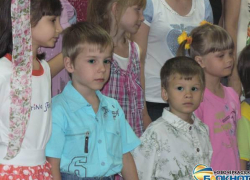 Жители Новочеркасска могут взять ребенка из детского дома на Новый год