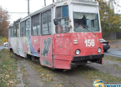 В Новочеркасске сошел с рельсов трамвай