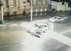 В Новочеркасске нашли лихача, сбившего пешехода и сбежавшего с места ДТП